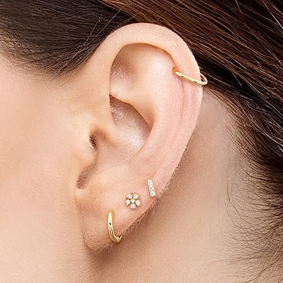 14k Yellow Gold Three Stone Cubic Zirconia CZ Stud Earrings – Art